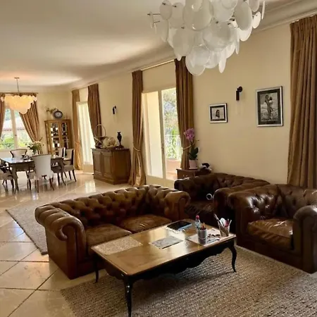 Villa De 6 Chambres Avec Piscine Privee Jardin Clos Et Wifi A A 2 Km De La Cannes