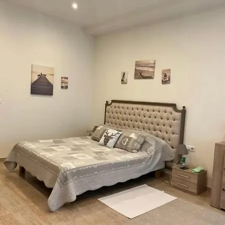 וילה De 6 Chambres Avec Piscine Privee Jardin Clos Et Wifi A A 2 Km De La